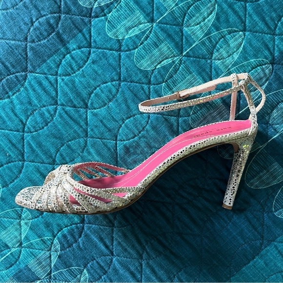 Kate Spade New York Lolita Platinum Speckled Leather Ankle Strap Sandals Sz 10B - Picture 6 of 16